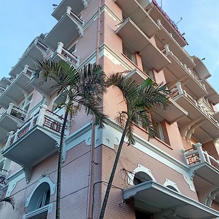 Hotel Niagara Лаванг Экстерьер фото